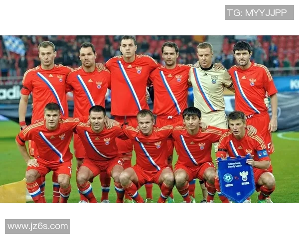 南京足球队引领最新足球团队协作榜单前十名的精彩表现 南京足球队引领最新足球团队协作榜单前十名的精彩表现